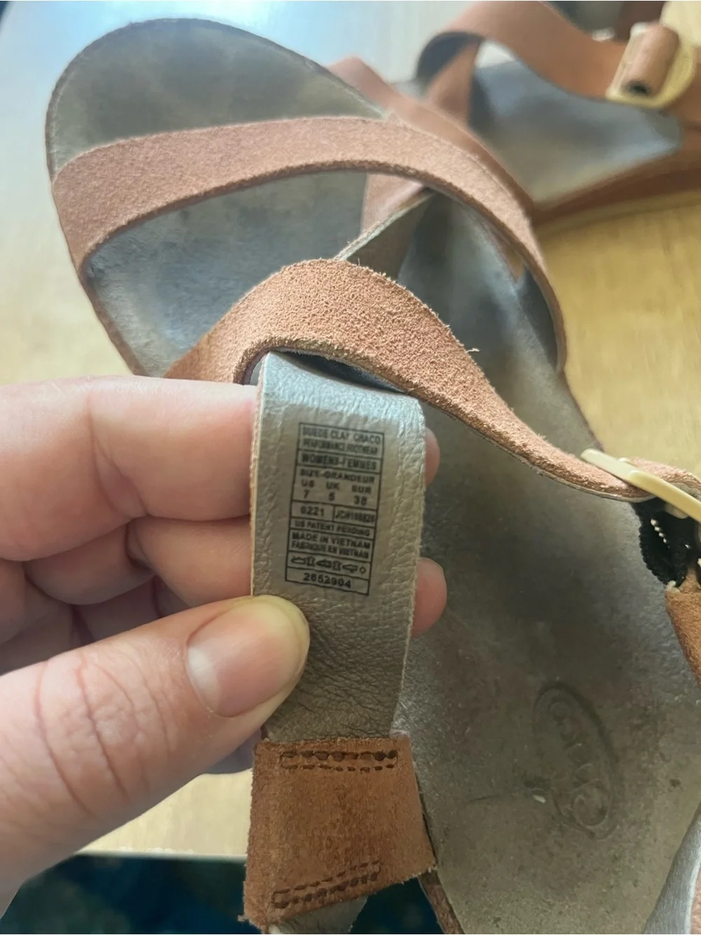 Women’s Chaco Wayfarer Rust Orange leather ankle strap buckle sandals 7/38